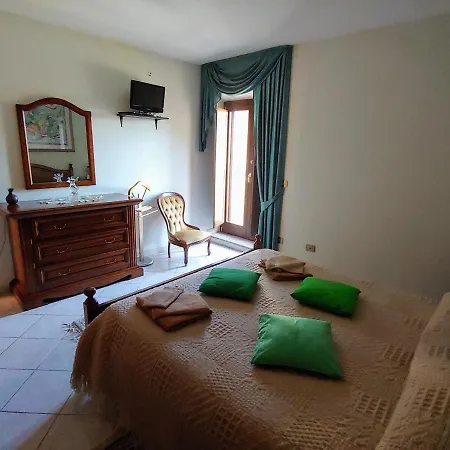 Holiday home Casa Intera A Pizzoli